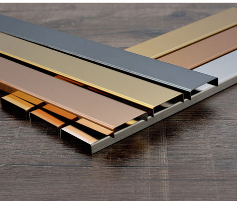 Bon prix La marqueterie en métal de 0.65MM dépouille le décor intérieur d'intérieur d'équilibre de tuile d'acier inoxydable en ligne