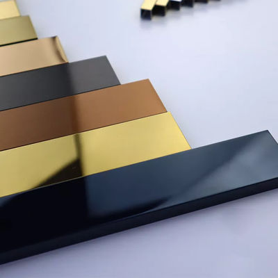 Bon prix Ligne de coiffure de miroir en acier inoxydable décoration de coin de carrelage Chine usine en ligne