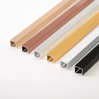 Profil en U Garniture de bord en acier inoxydable coloré Différentes tailles