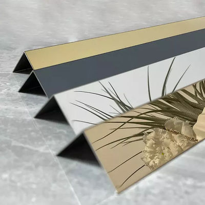 Bon prix Le miroir d'or L tuile d'escalier de forme équilibrent le profil de tuile en métal d'acier inoxydable en ligne