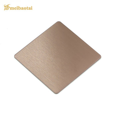 Finition rose dorée mate feuille d'acier inoxydable décorative 4x8 Taille 0,65 mm Épaisseur revêtue de PVD