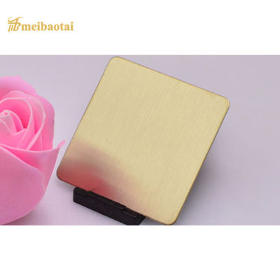 Bon prix Plaque décorative en acier inoxydable 201, revêtement PVD, finition brossée, quatre pieds en ligne