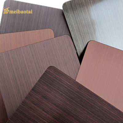 Plaque en acier inoxydable finition AFP anti-bronze quatre pieds, aspect cheveux, pour applications architecturales