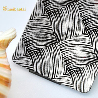 Bon prix ASTM a gravé à l'eau-forte le feuillard 304 inoxydable quatre pieds 1.0MM Thk en ligne