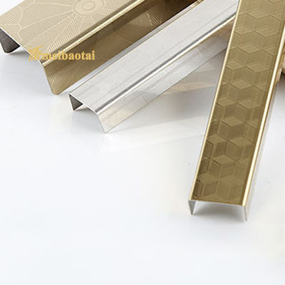 Bande de finition de carreaux en acier inoxydable 304 en forme de U avec surface miroir et longueur de 3050 mm pour la protection des bords