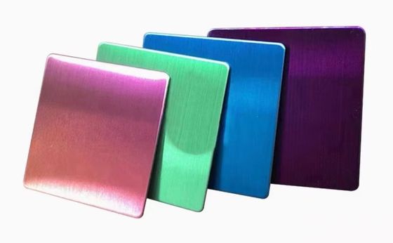 Plaque et feuille d'acier inoxydable laminées à froid 201 de qualité miroir NO.4 finition brossée durable