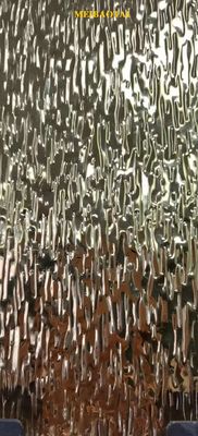 Bon prix SS304 Plaque de décoration en tôle d'acier inoxydable en faisceau de miel en relief en ligne