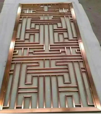 Diviseur de salle en acier inoxydable pour le salon Hôtel et bar Décoration Conception personnalisée disponible pour les espaces intérieurs et extérieurs