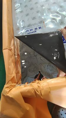 0.65mm épaisseur PVD couleur revêtue d'eau ondulée feuille d'acier inoxydable pour la décoration murale standard ASTM