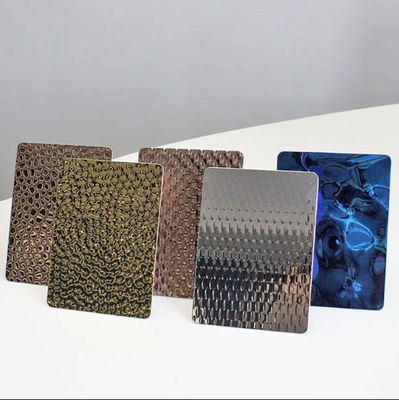 Bon prix Plaque d'acier inoxydable en relief personnalisable à haute dureté contenant du Cr/Ni en ligne