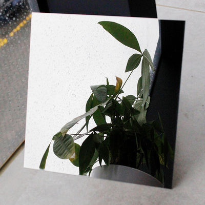 Bon prix Finition miroir en acier inoxydable 1219*2438mm en 304/201 Grade pour une décoration élégante en ligne