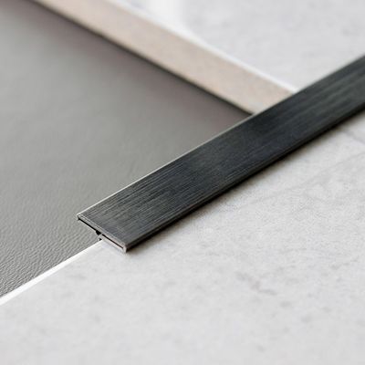 3048mm longueur 304 acier inoxydable surface miroir T bande de tuiles pour mur et plancher