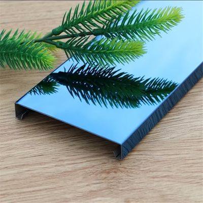 Garniture de bordure en acier inoxydable 304 en forme de U avec une épaisseur de 0,65 mm pour une protection durable des bords