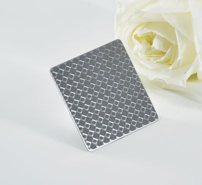 Bon prix Esthétique et durabilité uniques tôle en acier inoxydable en relief pour la décoration intérieure et extérieure en ligne