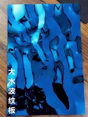 Bon prix Plaque d'acier inoxydable revêtue de PVD bleu, finition miroir, ondulation d'eau, épaisseur de 0,65 mm pour les applications décoratives en ligne