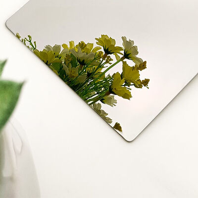 304 finition miroir décoratif en acier inoxydable feuille quatre pieds