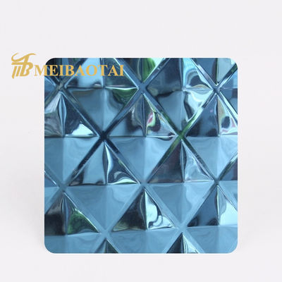 Bon prix Plaque d'acier inoxydable en relief revêtue en PVD bleu avec film PVC 7C de qualité 201 pour applications décoratives en ligne