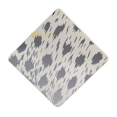 Bon prix 4*8FT ont gravé à l'eau-forte la norme du bord AISI de laminoir à tôles d'acier inoxydable en ligne