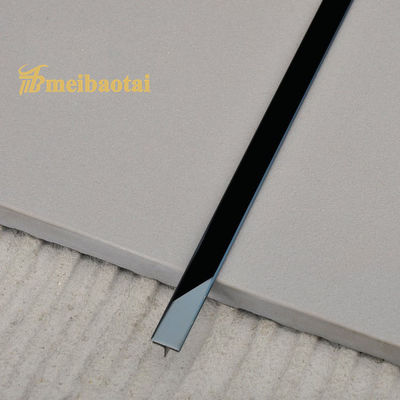 Bon prix Coupe de tuiles en acier inoxydable 304 avec revêtement PVD noir et profilé T de 6 mm pour les bords décoratifs en ligne