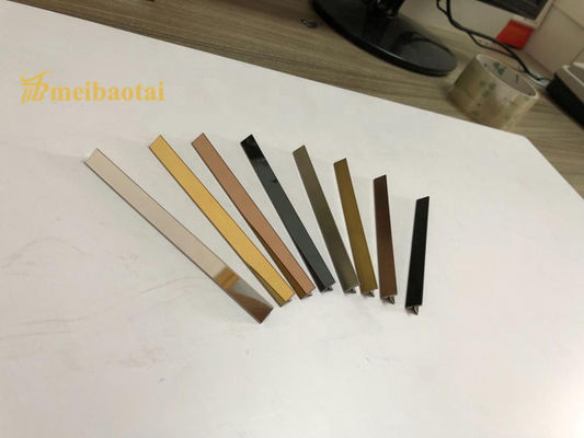 Miroir d'or fini 304 carreaux en acier inoxydable Trim avec forme de T pour le profil métallique d'angle