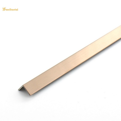L'équilibre faisant le coin L miroir de bord de l'acier inoxydable 304 d'or de fente a fini décoratif