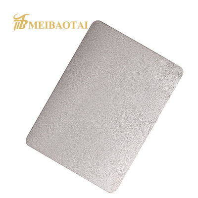 Tôle d'acier inoxydable argentée miroir gaufrée épaisseur 0,85 mm grade 201 pour panneaux muraux et usage décoratif